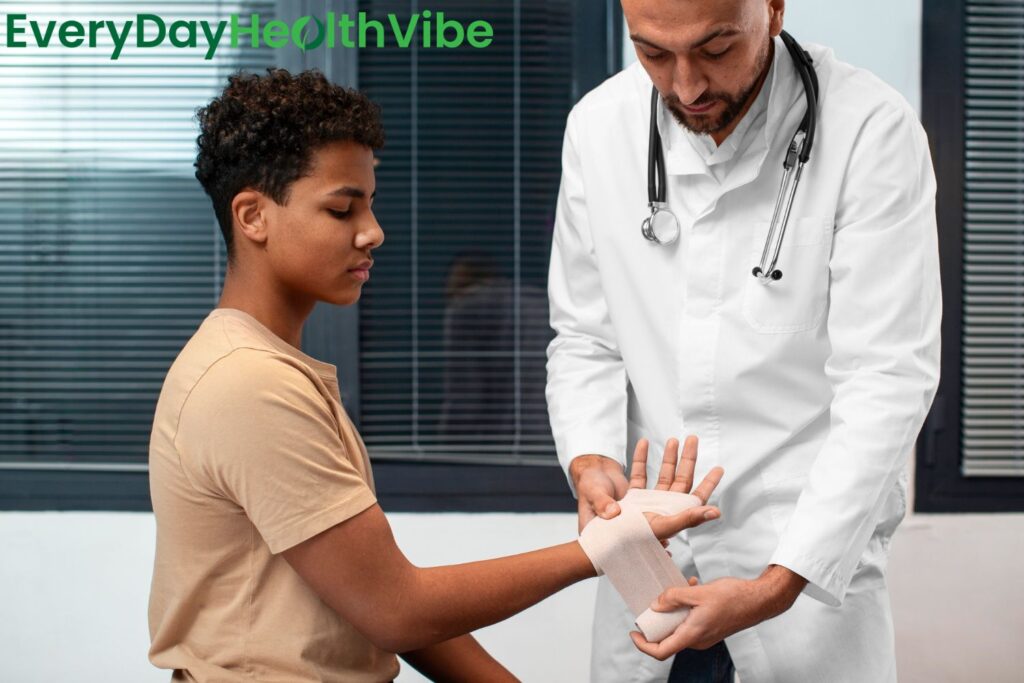 how long does it take for a hand fracture to heal